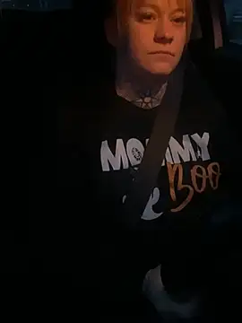 poussichienne online show from March 25, 2026, 5:13 am