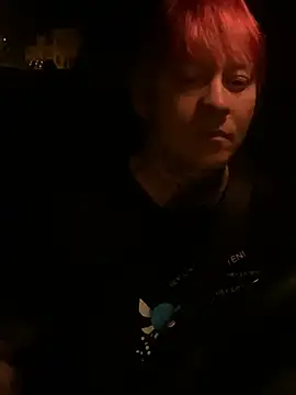 poussichienne online show from July 13, 2026, 2:14 am
