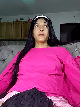 lot 99 online show from September 24, 2025, 11:52 pm