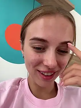 enjoy my beauty online show from February 23, 2025, 4:39 am