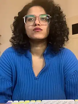 Snapshot of Curvydesifromgermany chatting on January 28, 2025, 8:04 am Curvydesifromgermany online show from January 28, 2025, 8:04 am