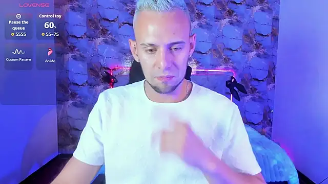 Snapshot of Damon_Bakert chatting on July 11, 2026, 10:44 pm Damon Bakert online show from July 11, 2026, 10:44 pm