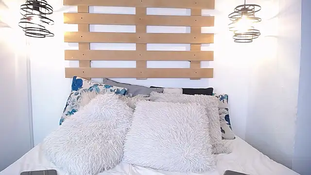 Steev Novoa online show from February 4, 2025, 4:26 am