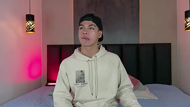 Ken-boy  online show from February 22, 2025, 3:01 am