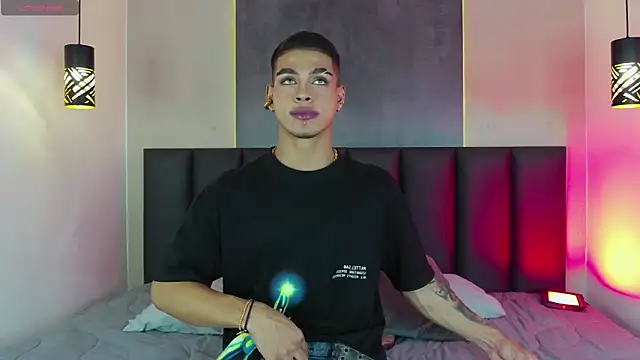 Ken-boy  online show from February 28, 2025, 2:42 am