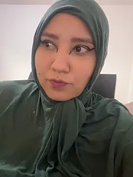 hannahayat online show from February 25, 2026, 3:32 pm