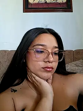Snapshot of -VICKKY chatting on July 24, 2026, 7:56 pm -VICKKY online show from July 24, 2026, 7:56 pm