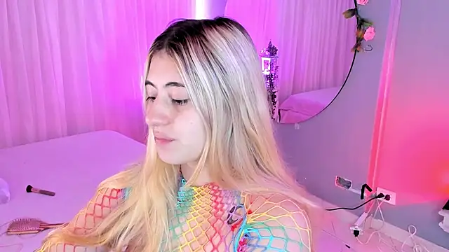 tiffany becker online show from April 10, 2026, 1:27 pm