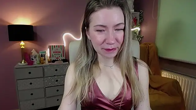 Mia Tasty online show from March 8, 2025, 7:27 am