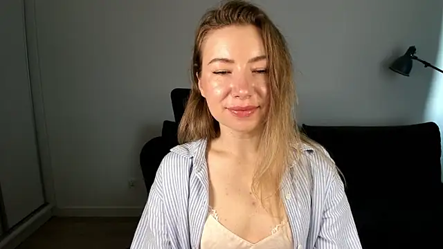 Mia Tasty online show from March 19, 2026, 7:34 am