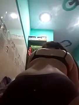 Snapshot of Deepsika chatting on February 3, 2025, 6:49 pm Deepsika online show from February 3, 2025, 6:49 pm