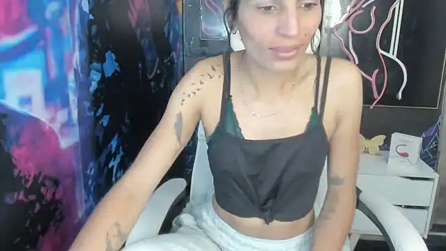 ImCrazzy online show from January 22, 2025, 2:24 pm