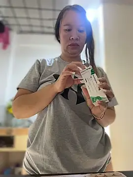 Emiily lee online show from February 21, 2026, 9:32 am