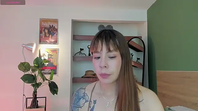 iriiina veneno online show from July 20, 2026, 7:49 pm