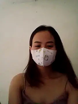 Snapshot of Nobita2z chatting on December 3, 2024, 1:52 am Nobita2z online show from December 3, 2024, 1:52 am