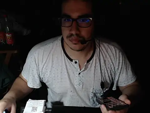 thealfawolf01 online show from May 28, 2026, 3:48 am
