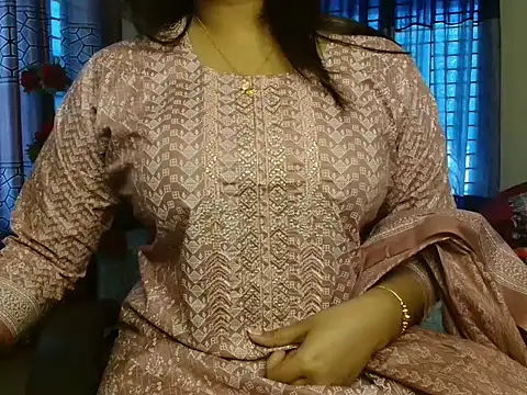 Unlucky-flowers online show from November 26, 2025, 6:47 am