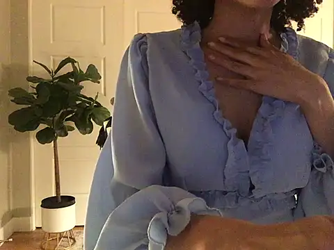 loveofbea online show from January 29, 2025, 9:23 am