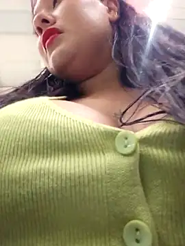 Blushing Katy online show from April 19, 2026, 12:11 am