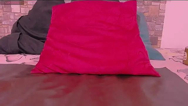 CrazyRousex online show from January 10, 2025, 4:09 pm