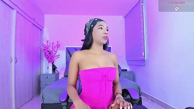 paula  cruzz online show from July 21, 2026, 5:21 am