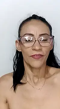 Snapshot of BarbaraMature chatting on December 9, 2024, 7:18 pm BarbaraMature online show from December 9, 2024, 7:18 pm