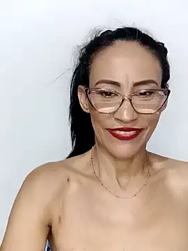 Snapshot of BarbaraMature chatting on December 22, 2024, 9:42 pm BarbaraMature online show from December 22, 2024, 9:42 pm