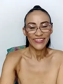 Snapshot of BarbaraMature chatting on December 27, 2024, 4:32 pm BarbaraMature online show from December 27, 2024, 4:32 pm