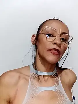 Snapshot of BarbaraMature chatting on January 10, 2025, 10:04 pm BarbaraMature online show from January 10, 2025, 10:04 pm