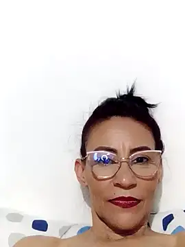 Snapshot of BarbaraMature chatting on January 11, 2025, 8:43 pm BarbaraMature online show from January 11, 2025, 8:43 pm