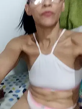 Snapshot of BarbaraMature chatting on January 20, 2025, 11:21 pm BarbaraMature online show from January 20, 2025, 11:21 pm