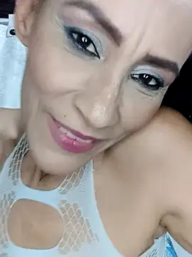 Snapshot of BarbaraMature chatting on October 8, 2025, 7:00 pm BarbaraMature online show from October 8, 2025, 7:00 pm