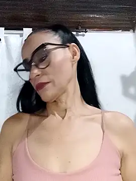 Snapshot of BarbaraMature chatting on October 9, 2025, 6:50 pm BarbaraMature online show from October 9, 2025, 6:50 pm