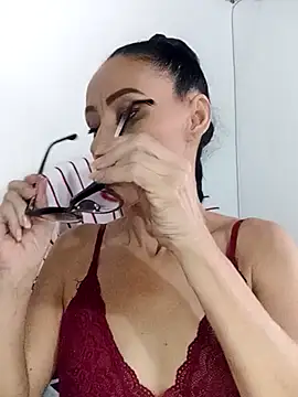 Snapshot of BarbaraMature chatting on November 12, 2025, 5:35 pm BarbaraMature online show from November 12, 2025, 5:35 pm