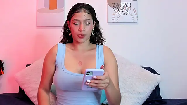 Snapshot of SeleneClark chatting on March 1, 2025, 10:10 pm SeleneClark online show from March 1, 2025, 10:10 pm