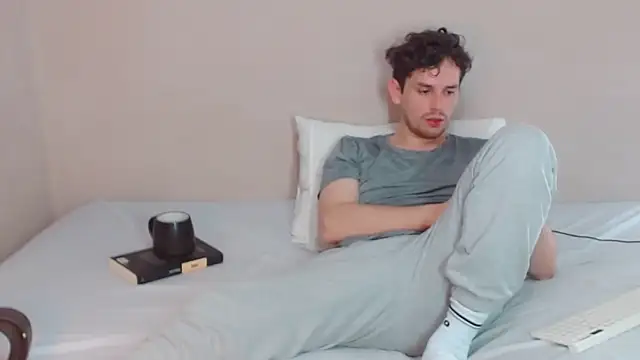 Elio555 online show from December 29, 2024, 12:09 am