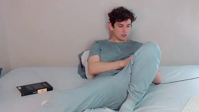 Elio555 online show from January 29, 2025, 10:53 pm