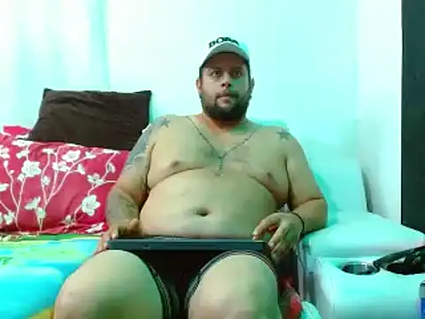 Snapshot of Michaell_Myerss_ chatting on March 19, 2025, 12:59 am Michaell Myerss online show from March 19, 2025, 12:59 am