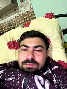 Snapshot of eminrehi chatting on September 21, 2025, 1:07 am eminrehi online show from September 21, 2025, 1:07 am