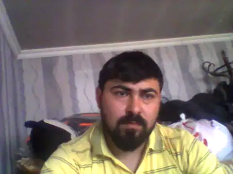 Snapshot of eminrehi chatting on May 27, 2026, 10:23 am eminrehi online show from May 27, 2026, 10:23 am