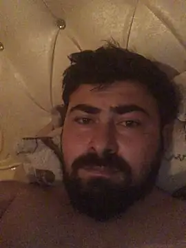 Snapshot of eminrehi chatting on July 13, 2026, 4:04 am eminrehi online show from July 13, 2026, 4:04 am