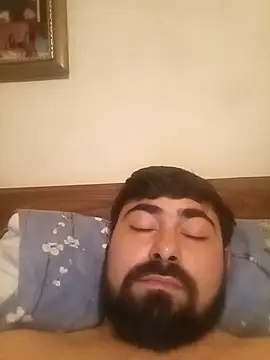Snapshot of eminrehi chatting on July 16, 2026, 1:22 am eminrehi online show from July 16, 2026, 1:22 am