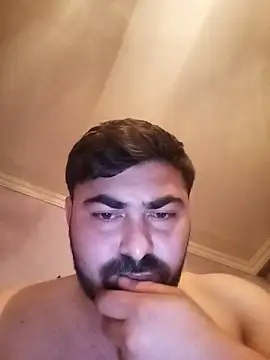 Snapshot of eminrehi chatting on July 31, 2026, 12:21 am eminrehi online show from July 31, 2026, 12:21 am
