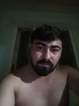 Snapshot of eminrehi chatting on August 8, 2026, 11:28 pm eminrehi online show from August 8, 2026, 11:28 pm