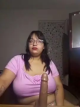 Angiee2001 online show from January 19, 2025, 2:25 am