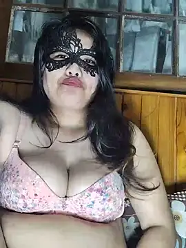 Snapshot of Cutehornycouples chatting on July 24, 2026, 6:11 am Cutehornycouples online show from July 24, 2026, 6:11 am