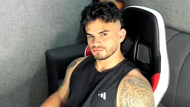 Ricardogo19 online show from October 19, 2025, 5:46 pm