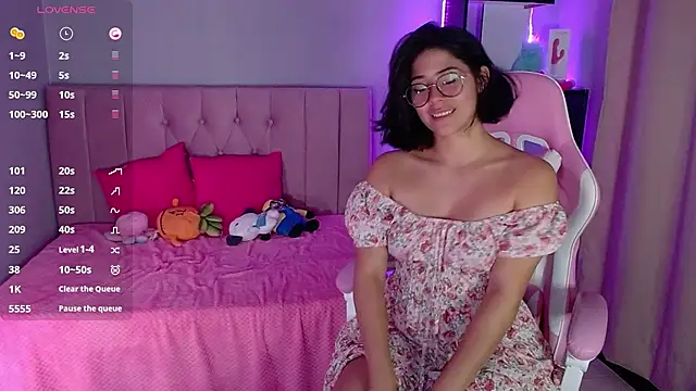 LoaLuxury online show from January 24, 2025, 2:07 am