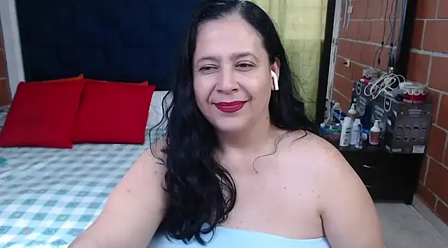 karlaton1977 online show from March 4, 2025, 5:45 pm