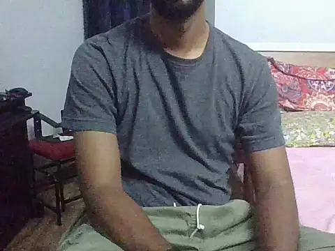 Snapshot of IndianEurope chatting on October 13, 2025, 5:35 pm IndianEurope online show from October 13, 2025, 5:35 pm